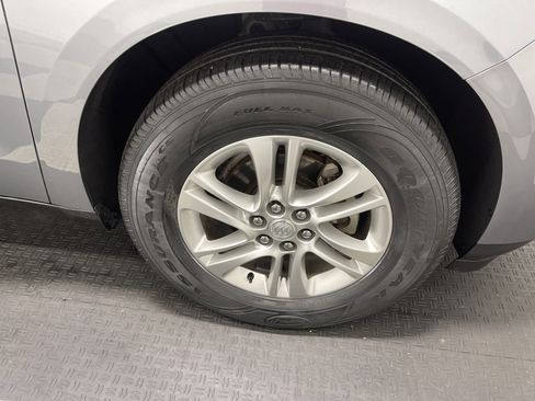 Used 2018 Buick Enclave Essence image 28