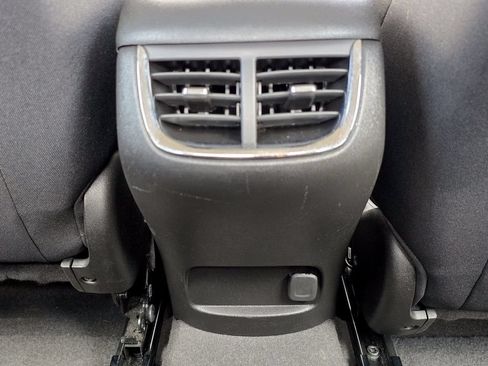 Used 2024 Chevrolet Malibu LT FWD image 14