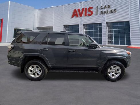 Used 2024 Toyota 4Runner SR5 image 5