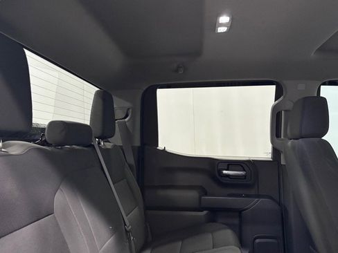Used 2020 Chevrolet Silverado 1500 Custom w/ Custom Value Package AWD/4WD image 25
