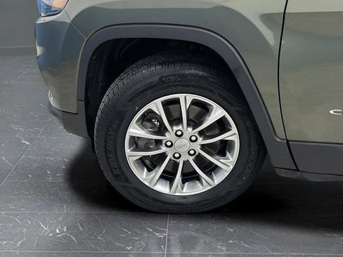 Used 2020 Jeep Cherokee Latitude Lux w/ Quick Order Package 26H Lux image 32