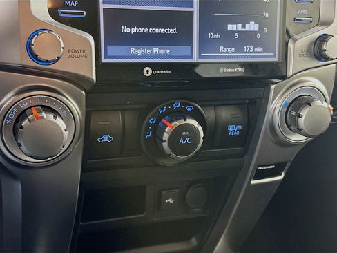 Used 2024 Toyota 4Runner SR5 image 23