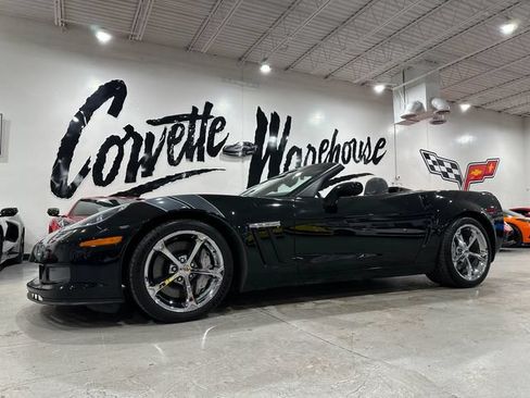 Used 2010 Chevrolet Corvette Grand Sport w/ Preferred Equipment Group RWD image 1