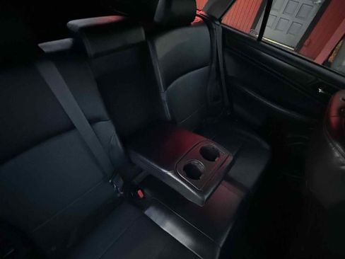 Used 2018 Subaru Outback 2.5i Limited image 54