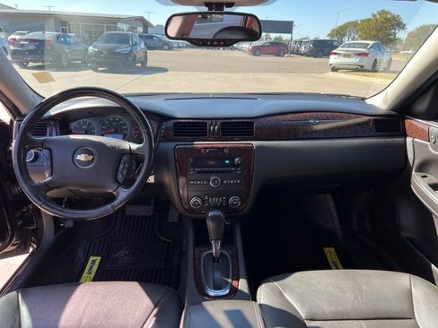Used 2013 Chevrolet Impala LTZ image 17