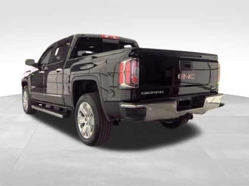 Used 2018 GMC Sierra 1500 SLT AWD/4WD image 8