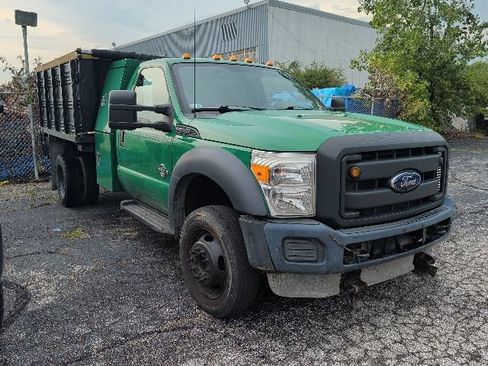 Used 2016 Ford F550 2WD Regular Cab Super Duty image 11