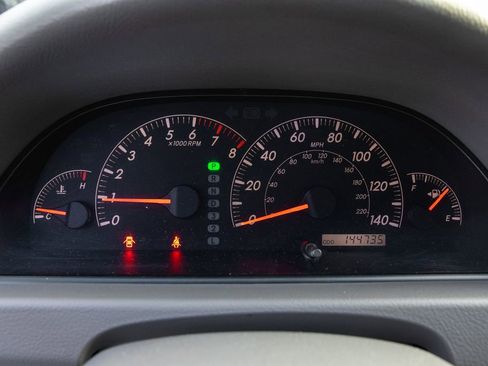 Used 2005 Toyota Camry LE FWD image 14
