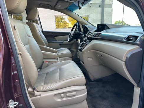 Used 2011 Honda Odyssey EX-L image 22