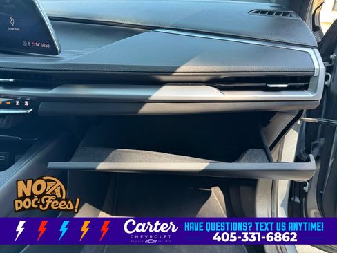 Used 2024 Cadillac XT4 Premium Luxury FWD image 38