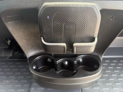 Used 2024 RAM ProMaster 3500 w/ Delivery Van Package image 24