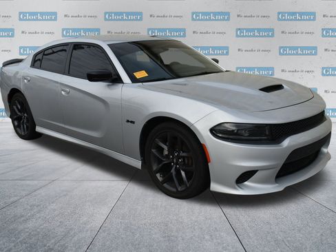 Used 2023 Dodge Charger R/T w/ Blacktop Package image 3