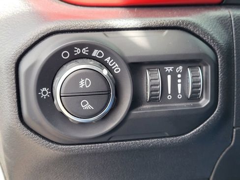 Used 2021 Jeep Gladiator Rubicon AWD/4WD image 21