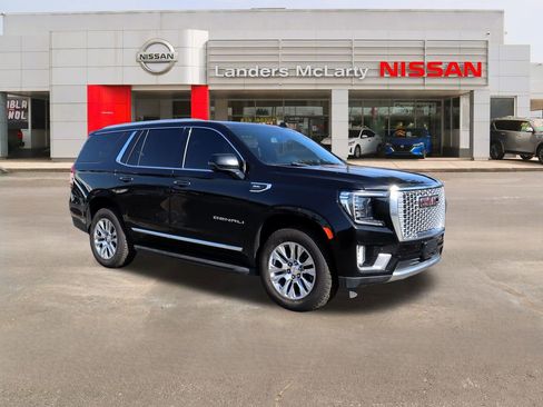 Used 2021 GMC Yukon Denali image 1