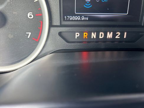 Used 2015 Ford F150 XLT w/ Equipment Group 302A Luxury image 17