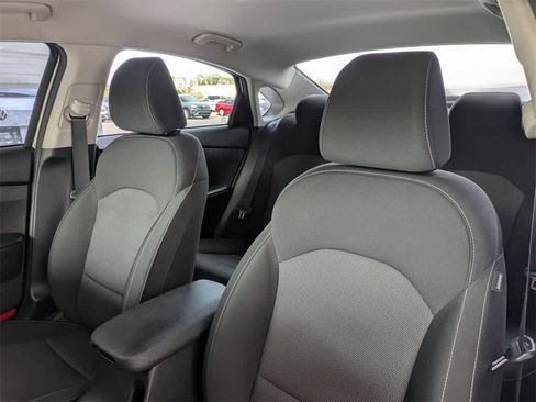 Used 2022 Kia Forte LXS image 7
