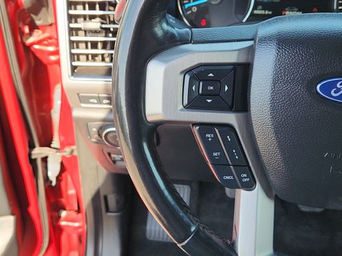 Used 2019 Ford F150 Platinum w/ Equipment Group 701A Luxury AWD/4WD image 16