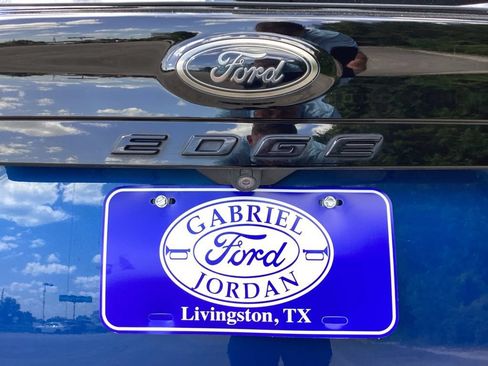 Used 2023 Ford Edge SE w/ Black Appearance Package AWD/4WD image 21