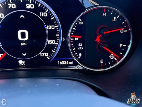 Used 2023 GMC Acadia Denali w/ Denali Technology Package image 31