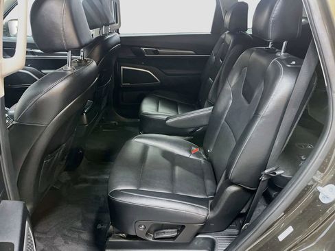 Used 2022 Kia Telluride S AWD/4WD image 25