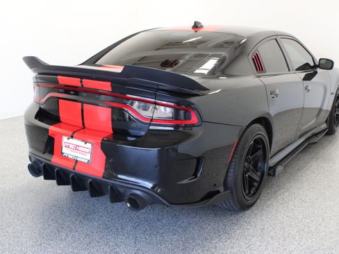 Used 2023 Dodge Charger R/T w/ Blacktop Package RWD image 7
