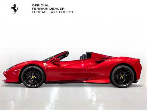 Certified 2023 Ferrari F8 Tributo RWD image 3