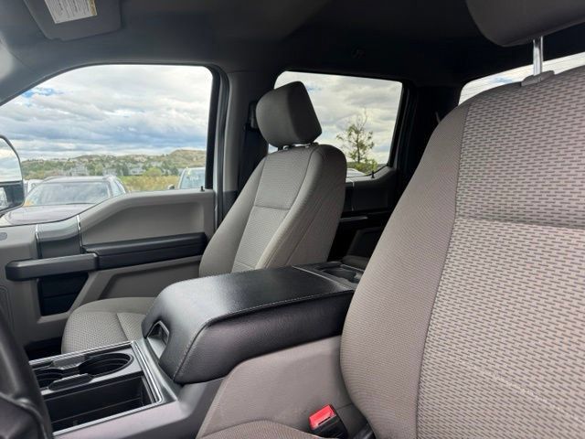 Used 2021 Ford F450 XLT w/ XLT Premium Package AWD/4WD image 17