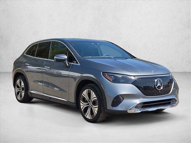 Used 2023 Mercedes-Benz EQE 350+ 4MATIC SUV image 3