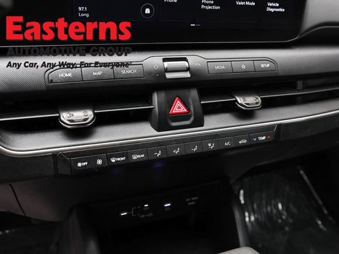 Used 2025 Kia K4 LXS image 20