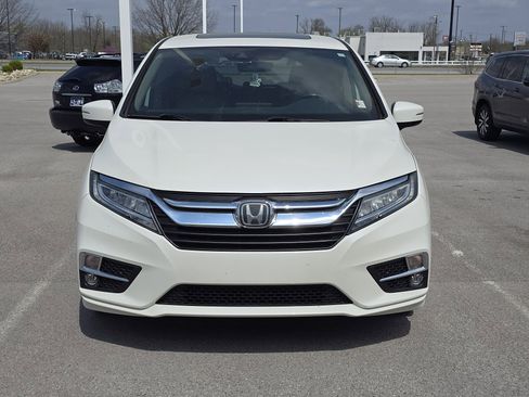 Used 2018 Honda Odyssey Elite image 9