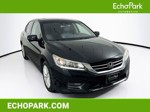 Used 2014 Honda Accord Touring image 1