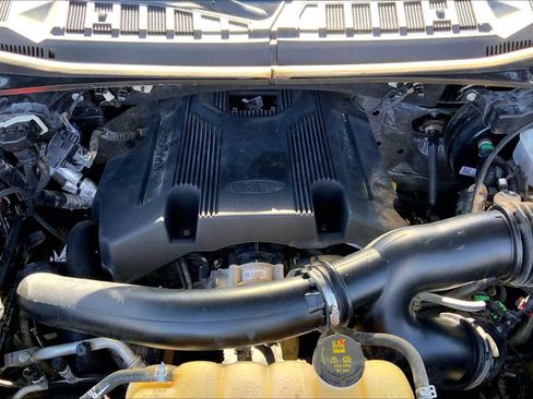 Used 2018 Ford F150 XLT w/ Equipment Group 302A Luxury image 33