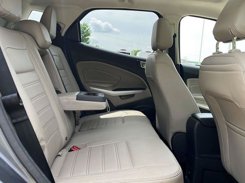 Used 2021 Ford EcoSport Titanium FWD image 28