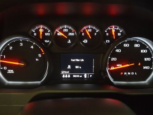 Used 2024 Chevrolet Silverado 2500 Custom w/ Custom Value Package image 52