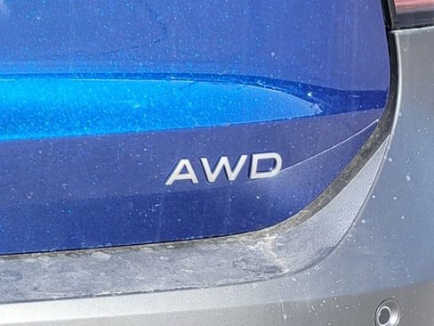 New 2026 Nissan Kicks SV image 11