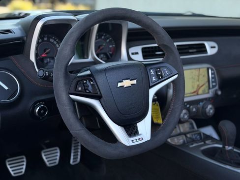 Used 2013 Chevrolet Camaro ZL1 image 20