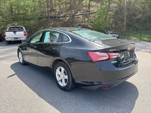 Used 2022 Chevrolet Malibu LT image 4