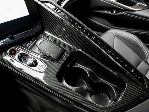 Used 2025 Chevrolet Corvette Z06 w/ Z07 Performance Package RWD image 25