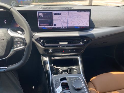 Used 2025 BMW 230i Coupe RWD image 16