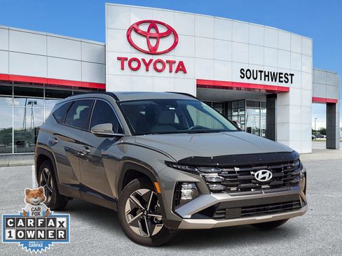 Used 2025 Hyundai Tucson SEL FWD image 1