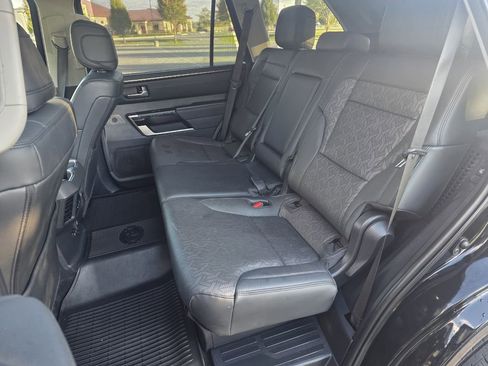 Used 2024 Toyota Sequoia Limited image 13