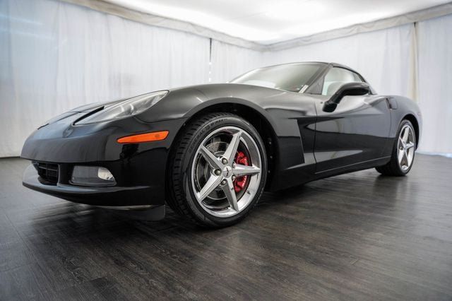 Used 2011 Chevrolet Corvette Coupe w/ Preferred Equipment Group RWD image 23
