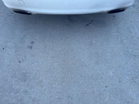 Used 2012 Hyundai Genesis 3.8 w/ Premium Pkg image 10