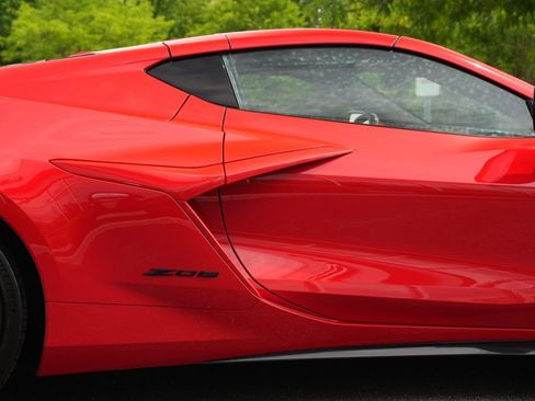 Used 2024 Chevrolet Corvette Z06 w/ Stealth Interior Trim Package RWD image 19