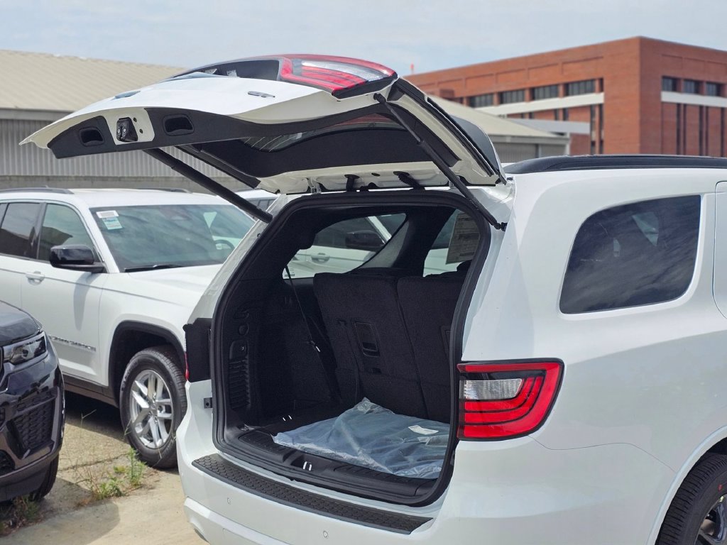 New 2026 Dodge Durango GT w/ Blacktop Package AWD/4WD image 8