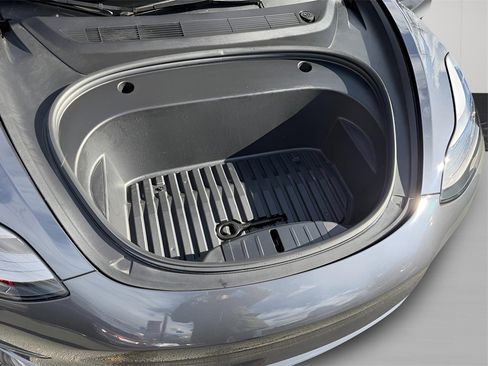 Used 2023 Tesla Model 3 Performance image 24