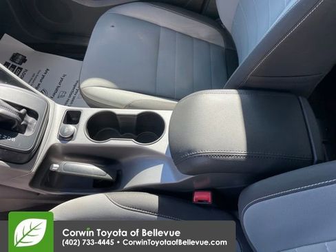 Used 2015 Ford Escape SE w/ Equipment Group 201A image 11