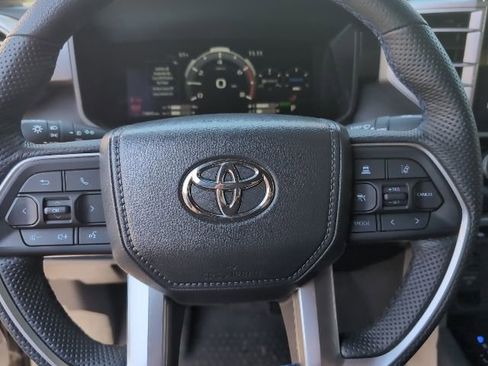 Used 2025 Toyota Tundra Platinum w/ TRD Off-Road Package AWD/4WD image 15