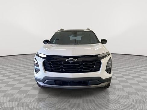 New 2026 Chevrolet Equinox LT w/ Convenience Package II AWD/4WD image 5