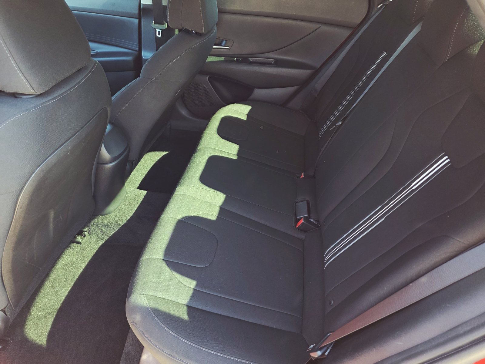 Used 2022 Hyundai Elantra SEL FWD image 17
